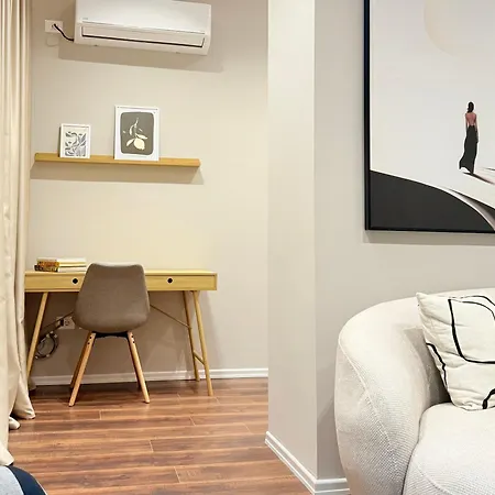 Cozy Luxury Apartment Tirana