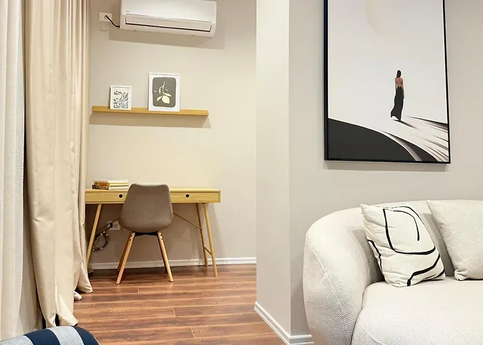 Cozy Luxury Апартаменты Тирана