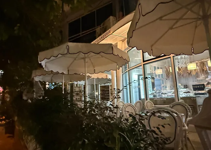 Cozy Luxury Тирана